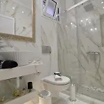 Epavlis Luxury Apts