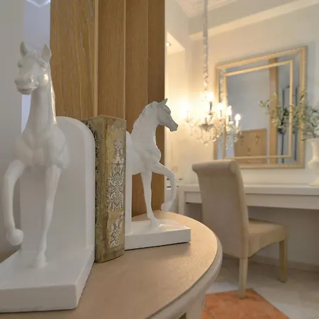 Epavlis Luxury Apts Apartment Leptokaryá