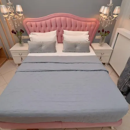 Апартаменты Epavlis Luxury Apts *