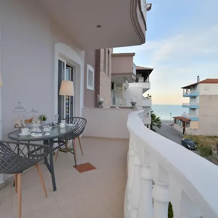 Epavlis Luxury Apts Апартаменты Лептокария