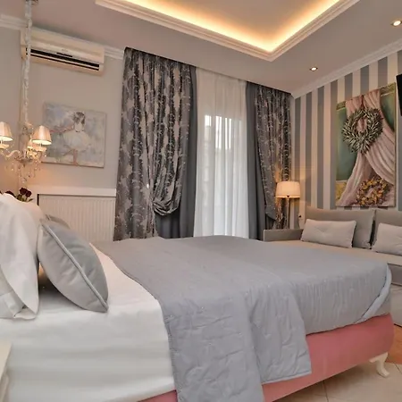 Апартаменты Epavlis Luxury Apts *