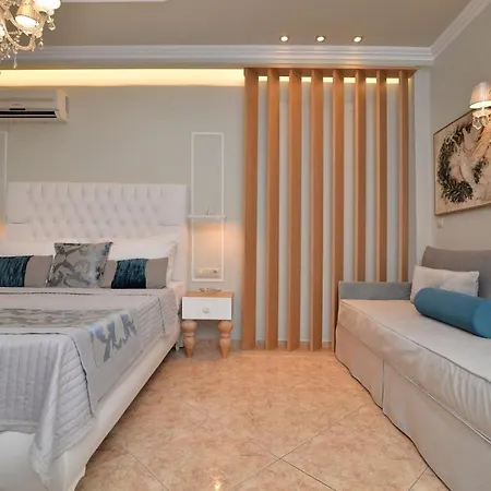 Epavlis Luxury Apts * Лептокария