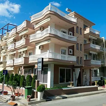 Epavlis Luxury Apts