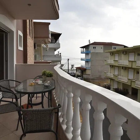 Epavlis Luxury Apts *