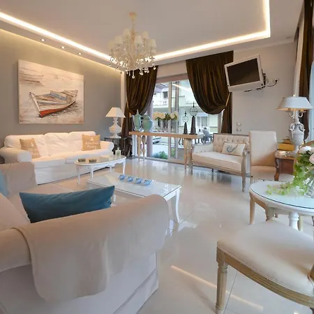 Epavlis Luxury Apts * Leptokaryá