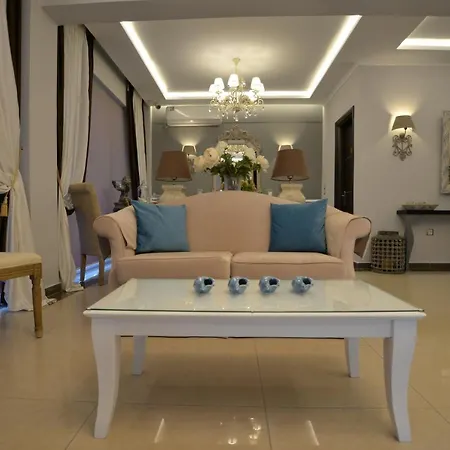 Epavlis Luxury Apts Apartment Leptokaryá