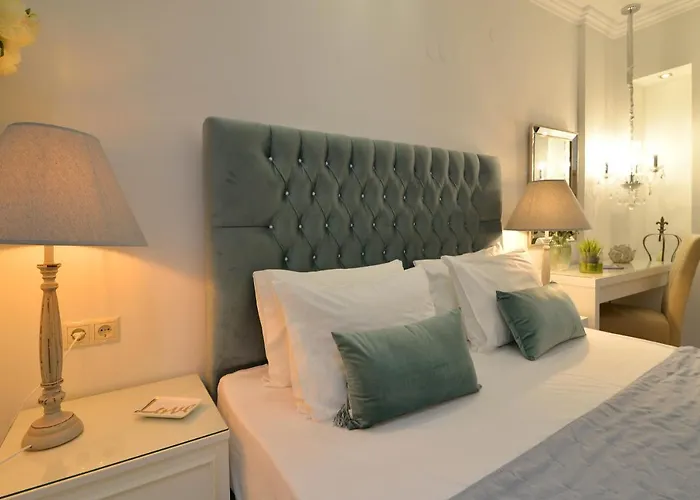 Epavlis Luxury Apts شقة