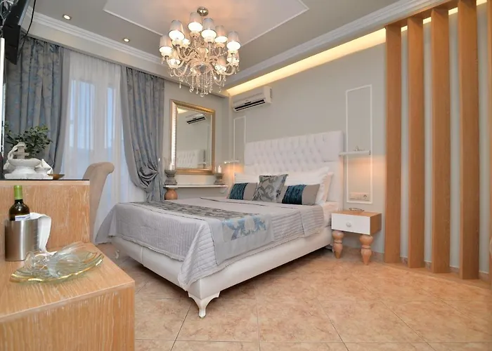 Epavlis Luxury Apts *