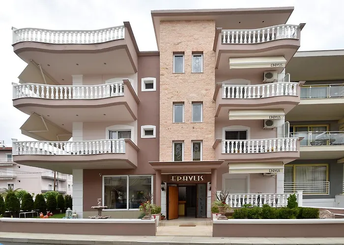 Epavlis Luxury Apts شقة